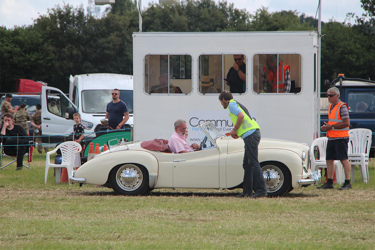 Single Deck Commentary Unit for Hire for Car Shows and Classic Car Events in Wales and England.